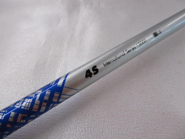 ATTAS KING 4（S）スリーブ付 シャフト (テーラーメイド