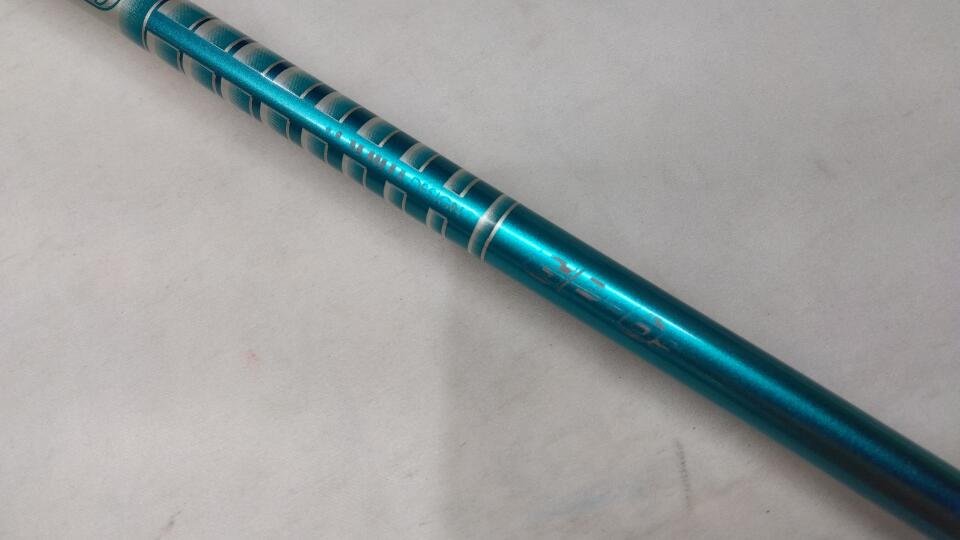 ツアーad GP6x ドライバー用　 テーラーメイドスリーブ付 希少）ツアーAD MD6X ドライバー用 テーラーメイドスリーブ付 希少