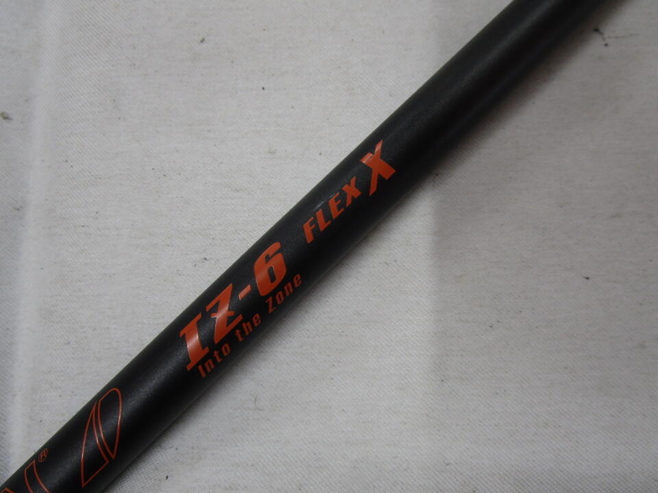 ツアーAD IZ-6（X）スリーブ付 シャフト (テーラーメイドドライバー用