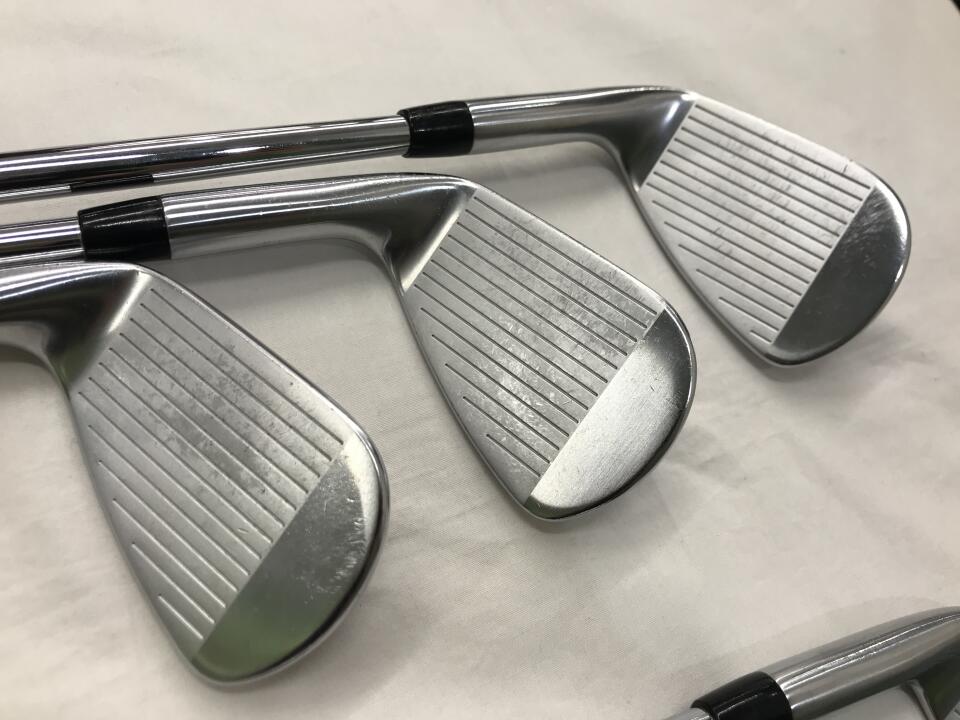 タイトリスト 620 MB AMT TOUR WHITE 620 MB Irons | Muscle Back Golf Irons | Titleist