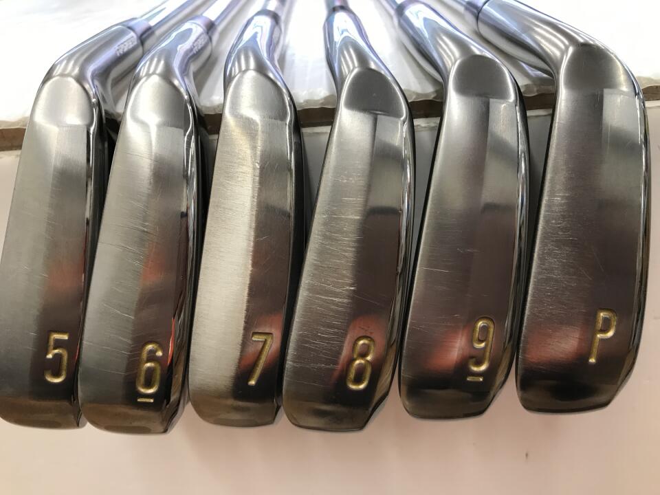 SRIXON ZXi5 Black Chrome デザインチューニング105S