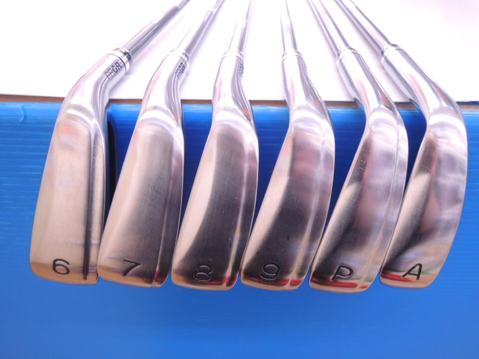 egg 2019｜プロギア｜アイアンセット｜egg オリジナルカーボン｜中古